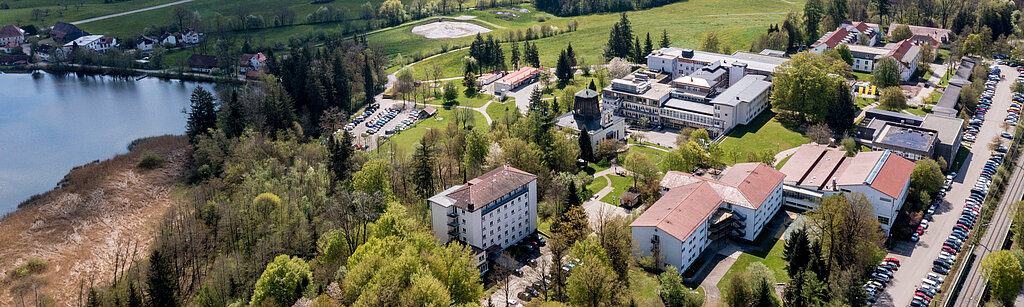 Fachkliniken Wangen Luftaufnahme Luftaufnahme der Fachkliniken Wangen im Monat Mai
